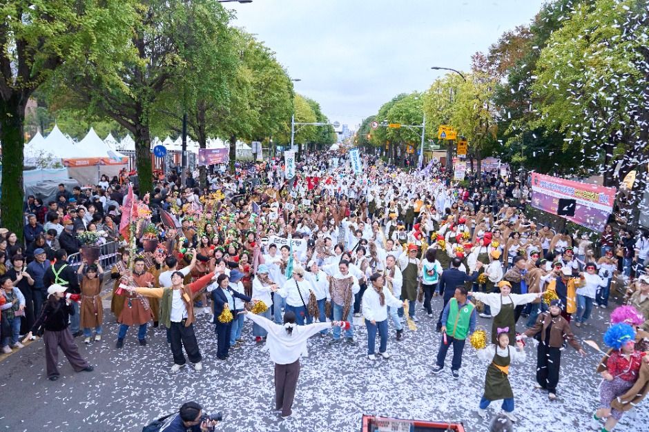 Gangdong Prehistoric Culture Festival — official photograph 2