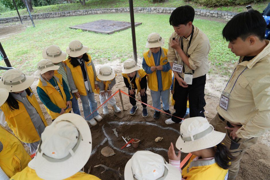 Gangdong Prehistoric Culture Festival — official photograph 3