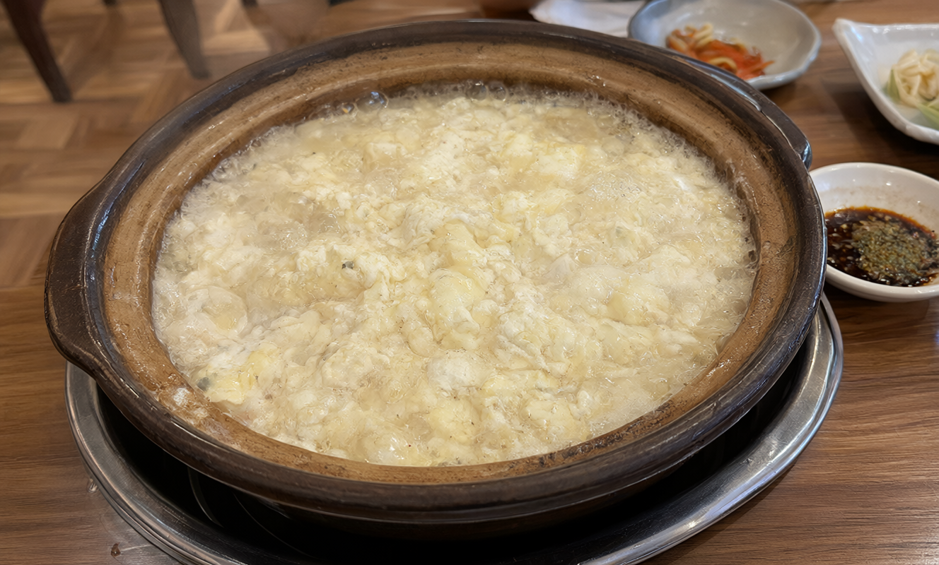 Chodang sundubu (seawater soft tofu)