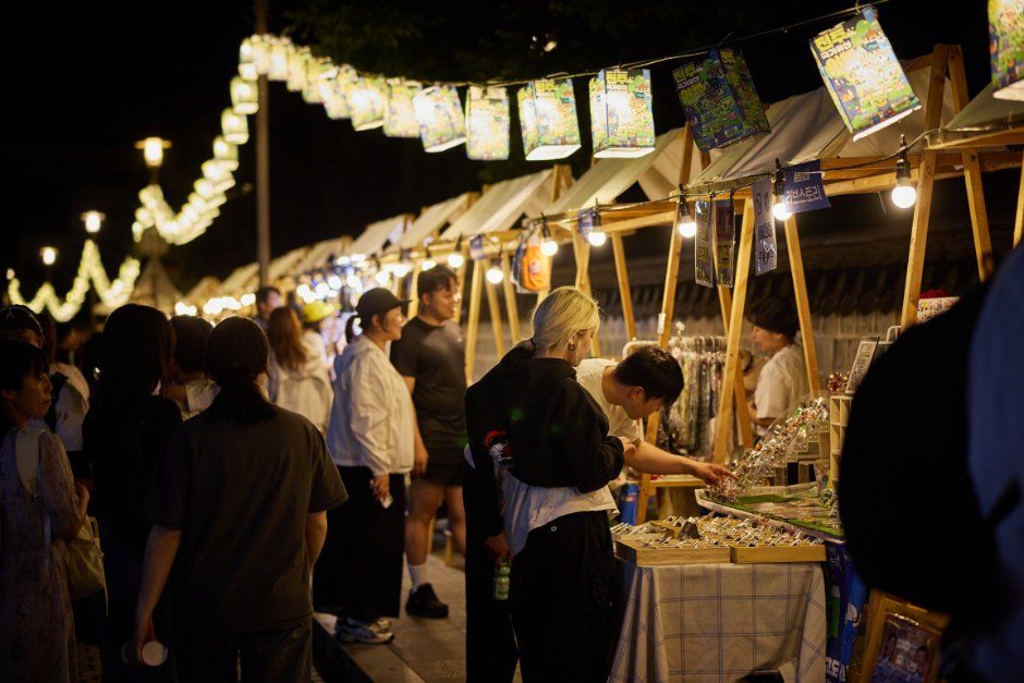 Jeonju Cultural Heritage Night Tour — official photograph 3