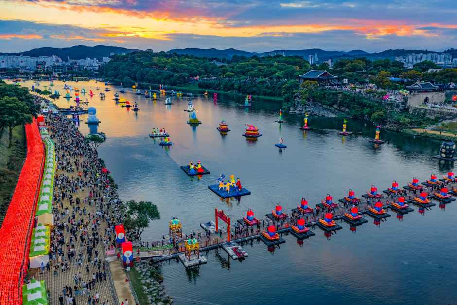 Jinju Namgang Lantern Festival — official photograph 5