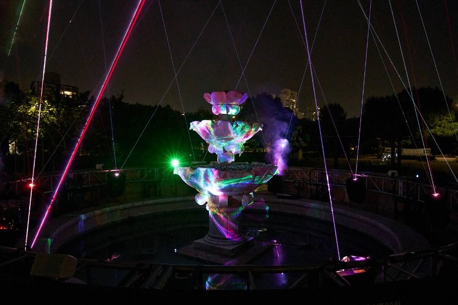 Seoul Light Hangang Bitseom Festival — official photograph 1