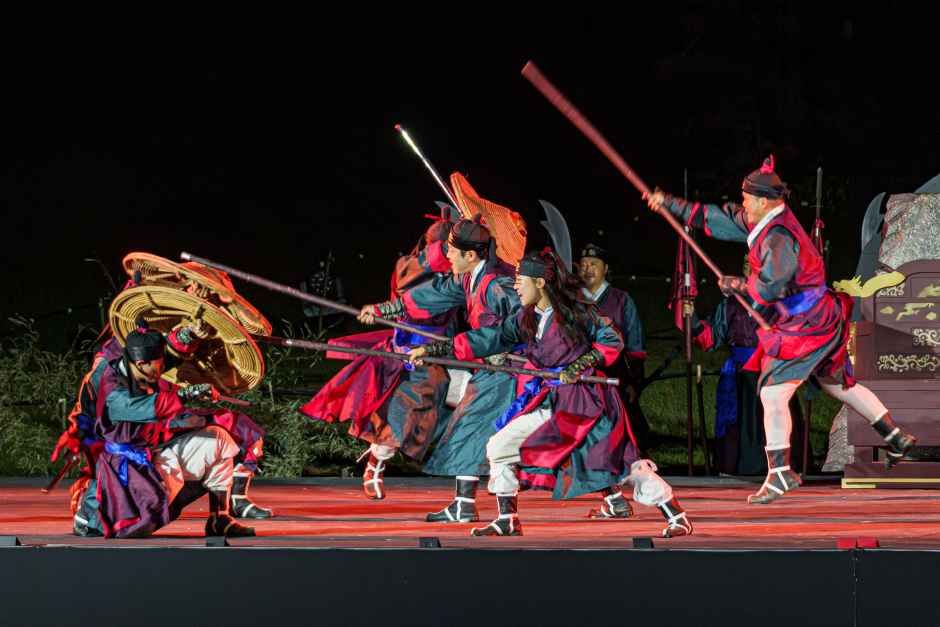 Suwon Hwaseong Festival — official photograph 1